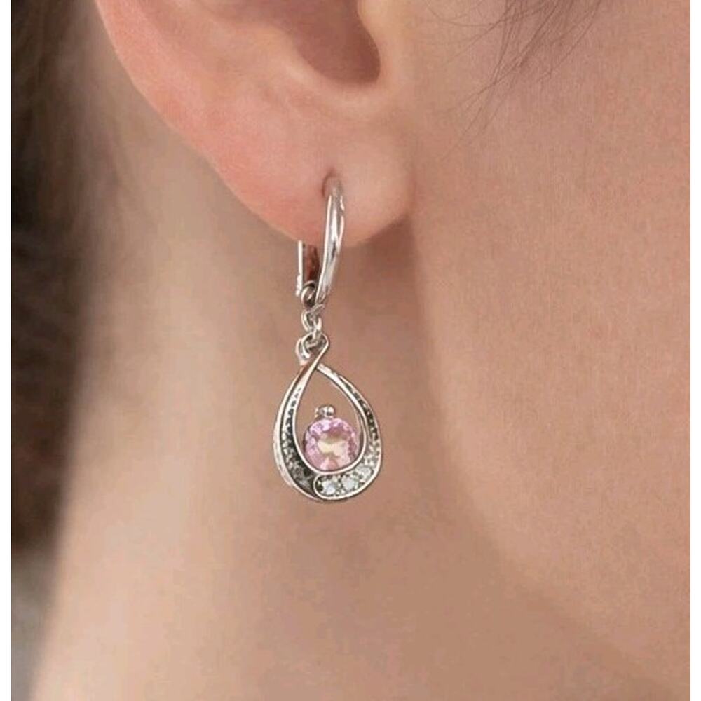 Vintage Pink Dangle Earrings Glass Rhinestone Silver Tone‎ Teardrop Leverback